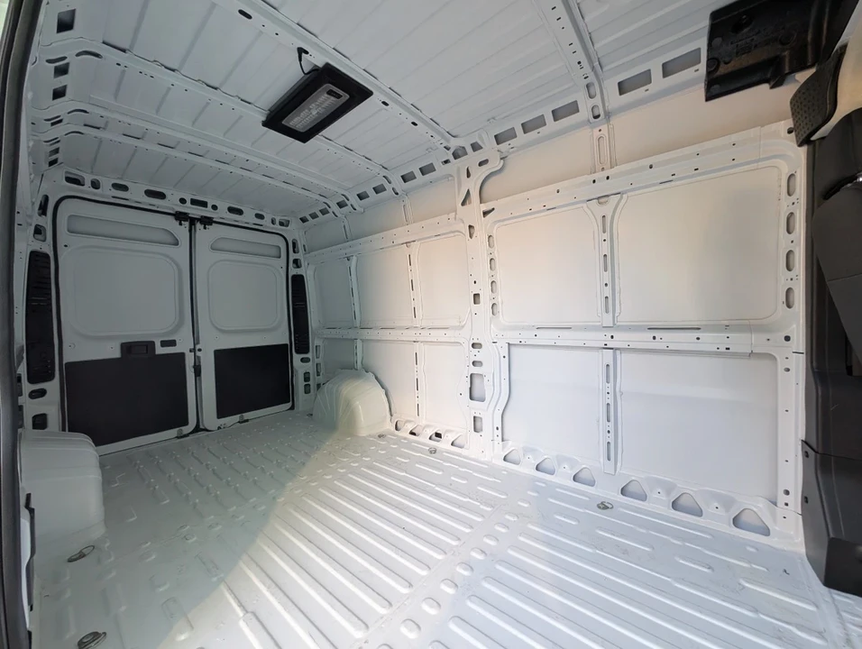 2025 Ram ProMaster - Image 11 of 12