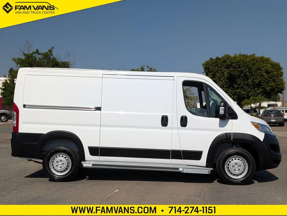 2025 Ram ProMaster - Image 9 of 12
