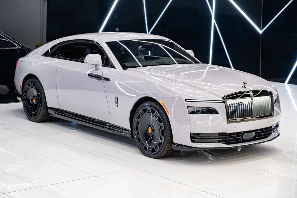 2025 Rolls-Royce Spectre - Image 7 of 31