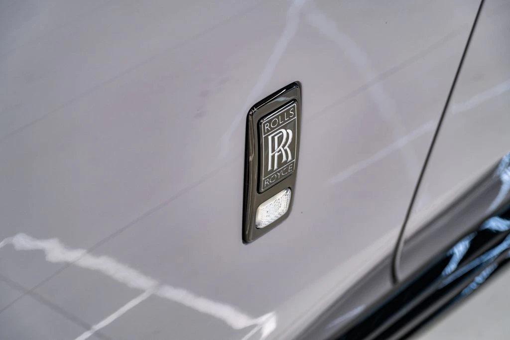 2025 Rolls-Royce Spectre - Image 9 of 31