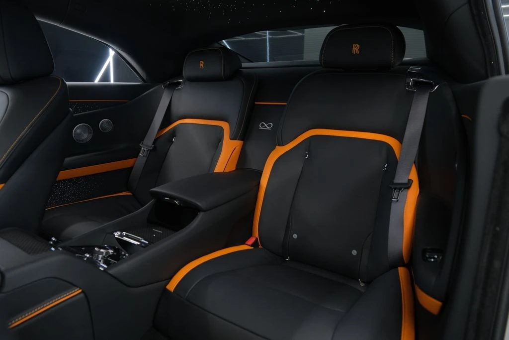 2025 Rolls-Royce Spectre - Image 15 of 31