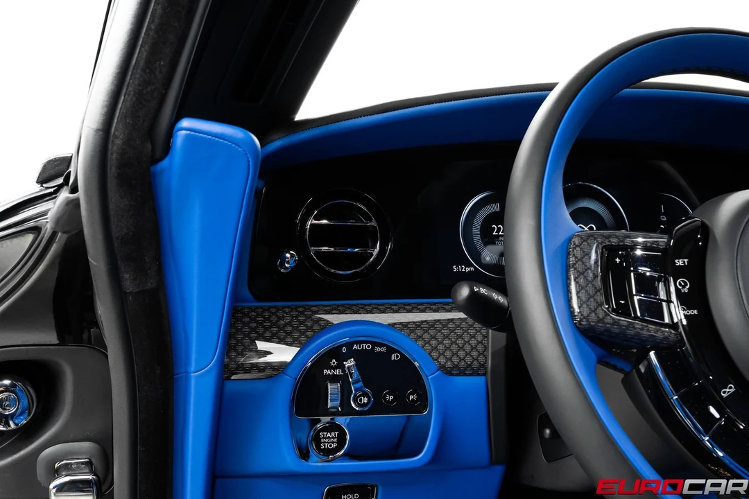 2025 Rolls-Royce Spectre - Image 24 of 31