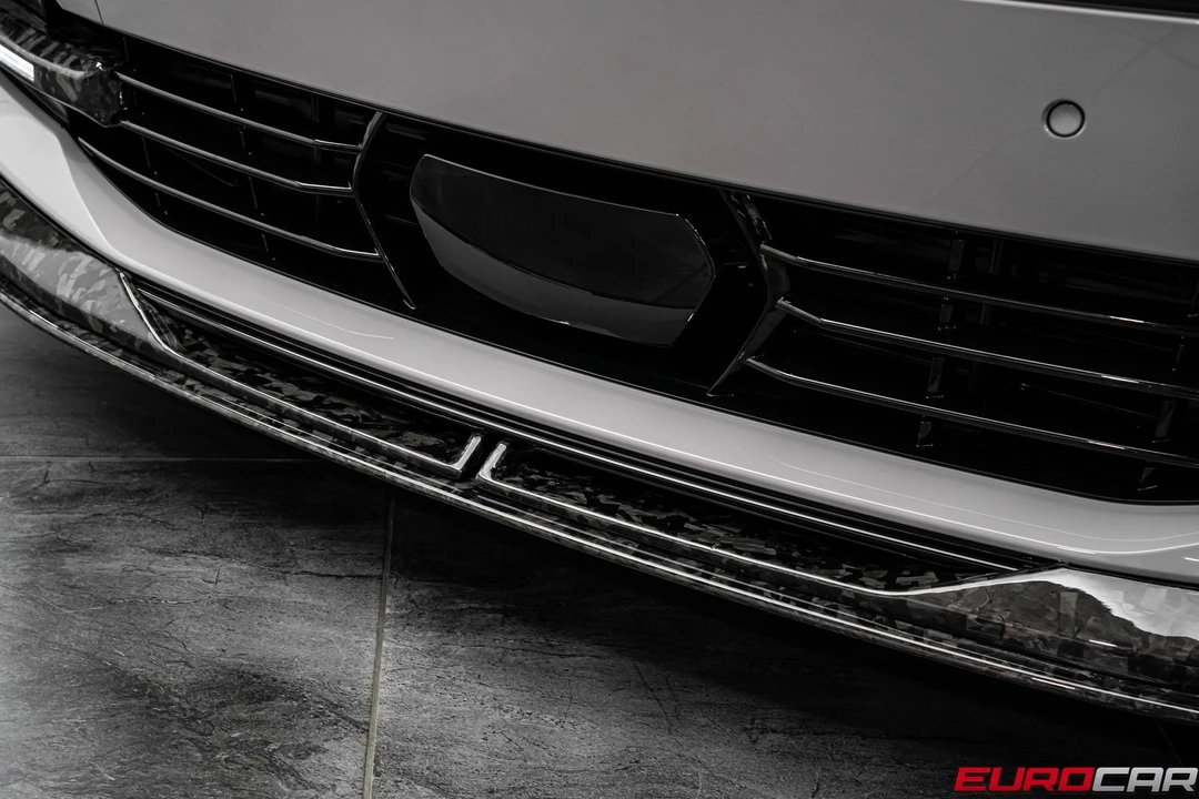 2025 Rolls-Royce Spectre - Image 14 of 31