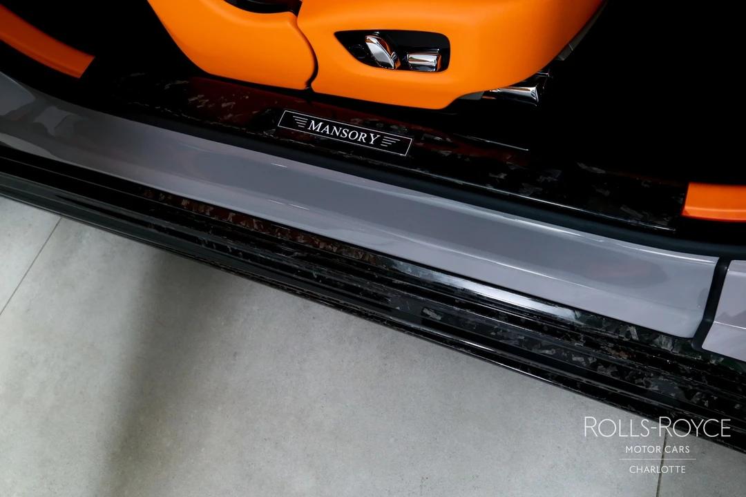 2025 Rolls-Royce Spectre - Image 28 of 31