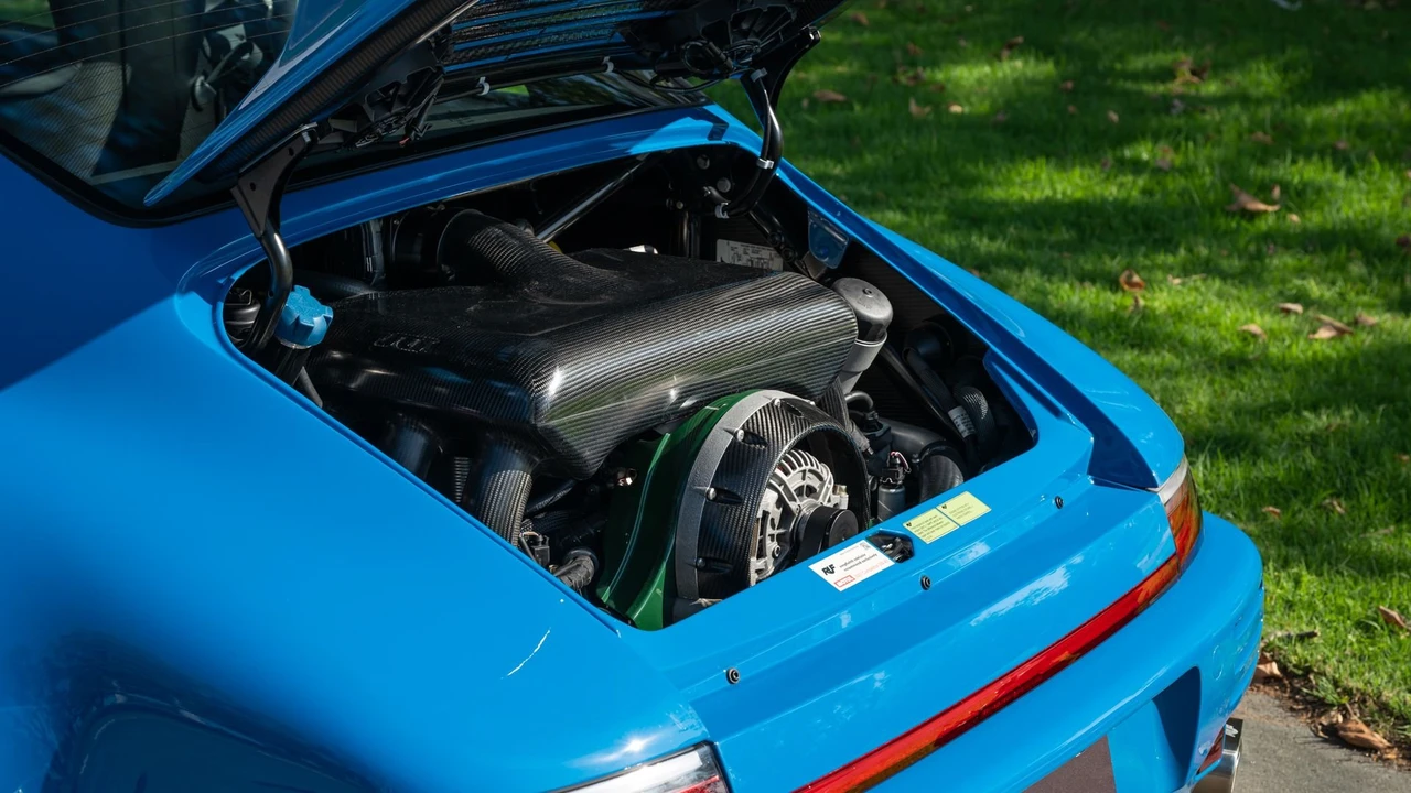 2025 RUF - Image 12 of 31