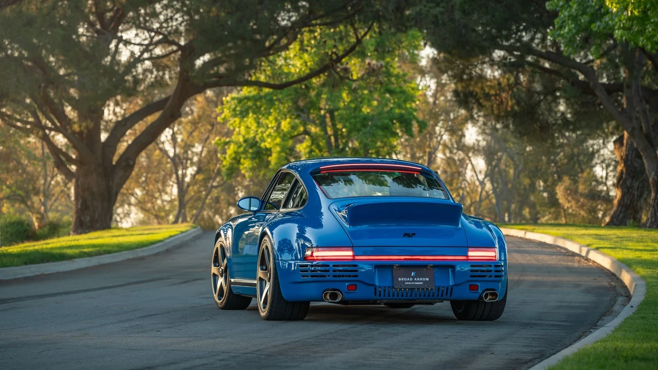 2025 RUF - Image 14 of 31