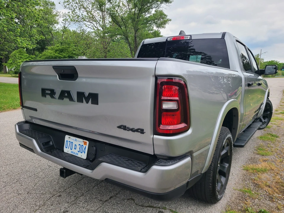 2025 Ram 1500 2nd Gen - Image 5 of 27