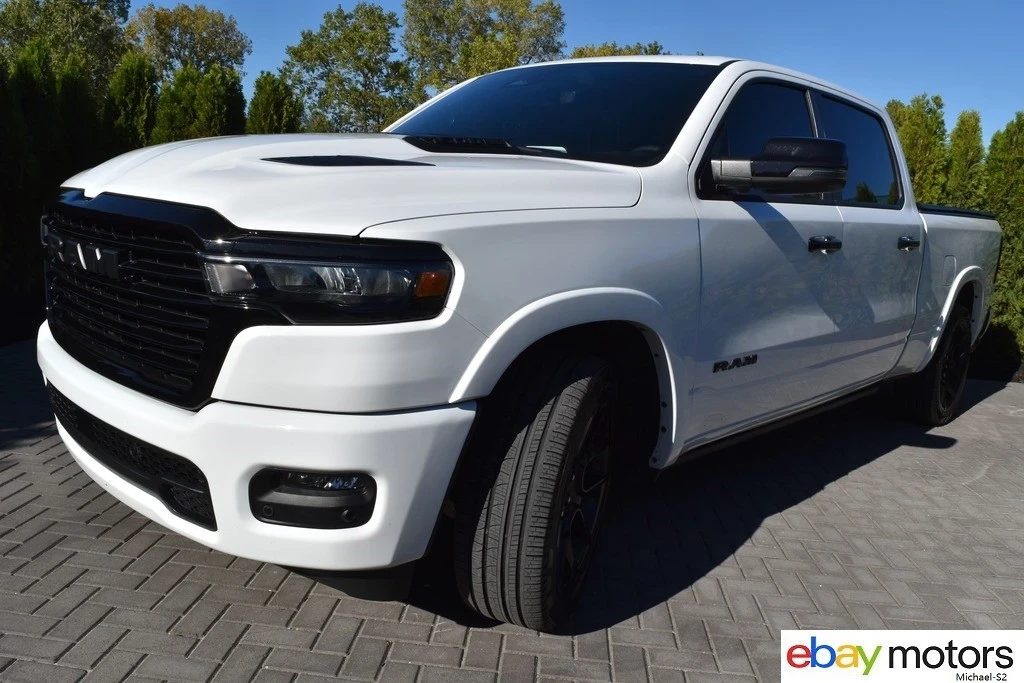 2025 Ram - Image 10 of 24