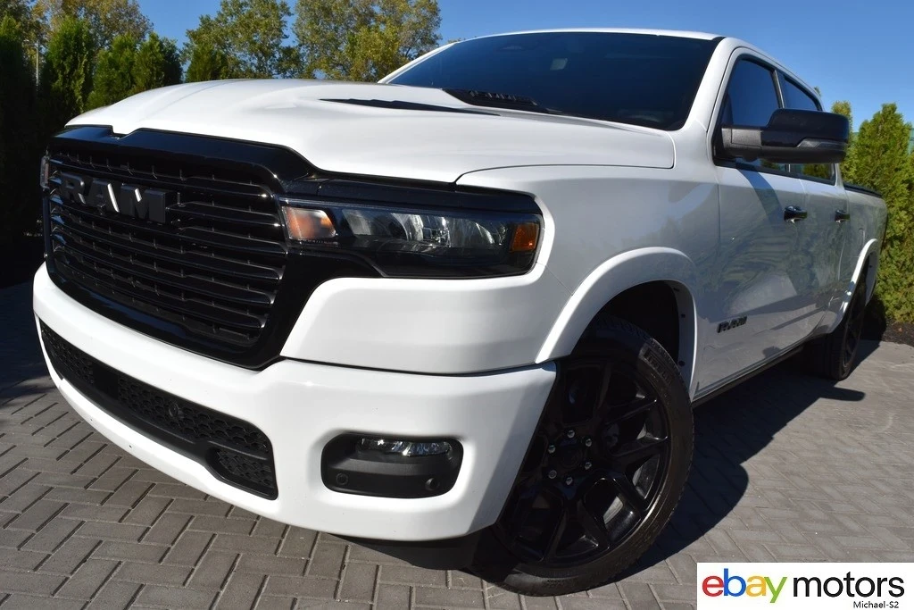 2025 Ram - Image 21 of 24