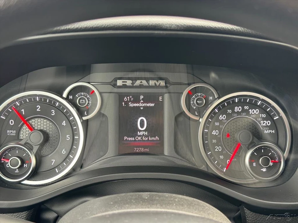 2025 Ram 1500 2nd Gen - Image 15 of 18