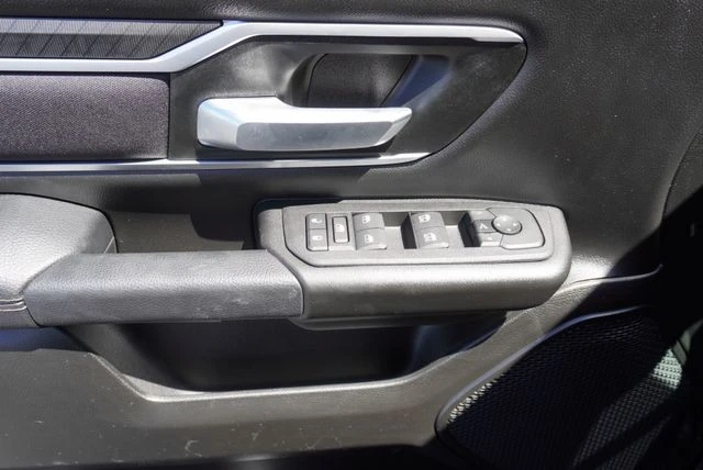 2025 Ram 1500 2nd Gen - Image 27 of 31