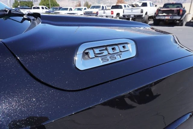 2025 Ram 1500 2nd Gen - Image 17 of 31