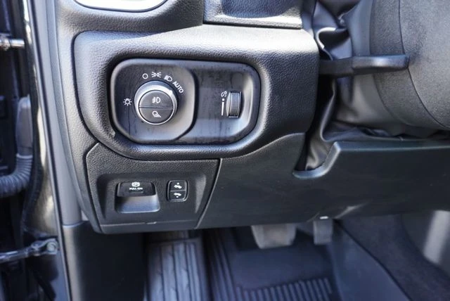 2025 Ram 1500 2nd Gen - Image 28 of 31