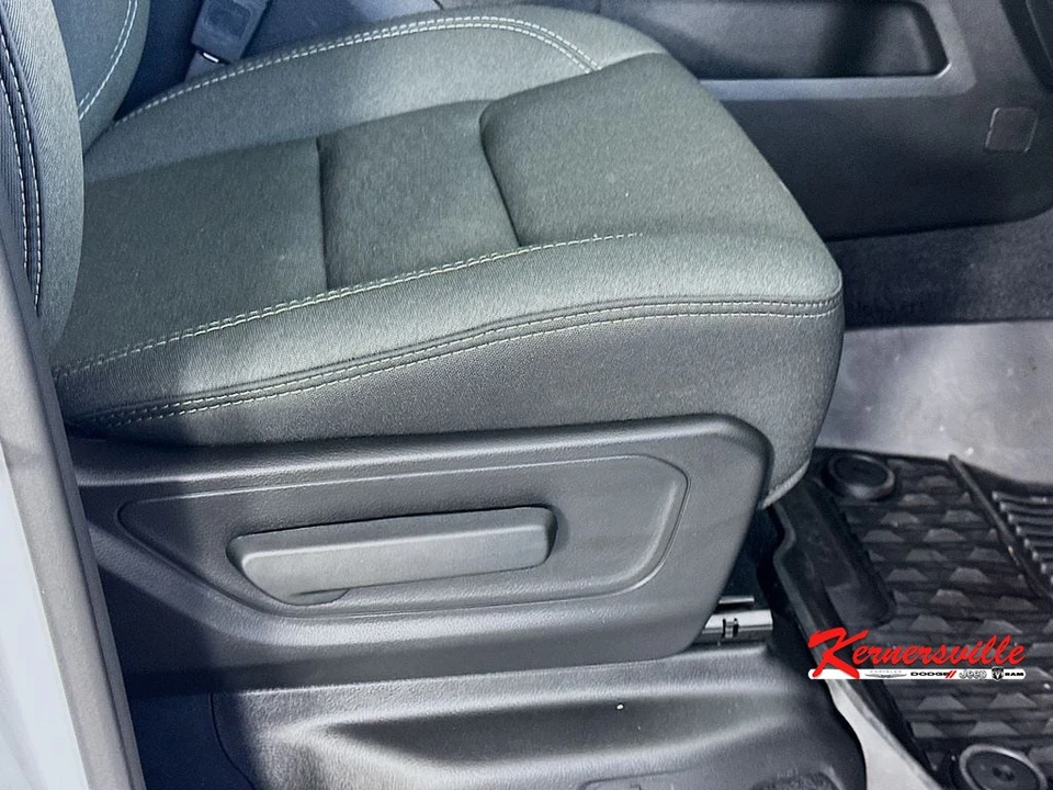 2025 Ram 1500 2nd Gen - Image 23 of 24