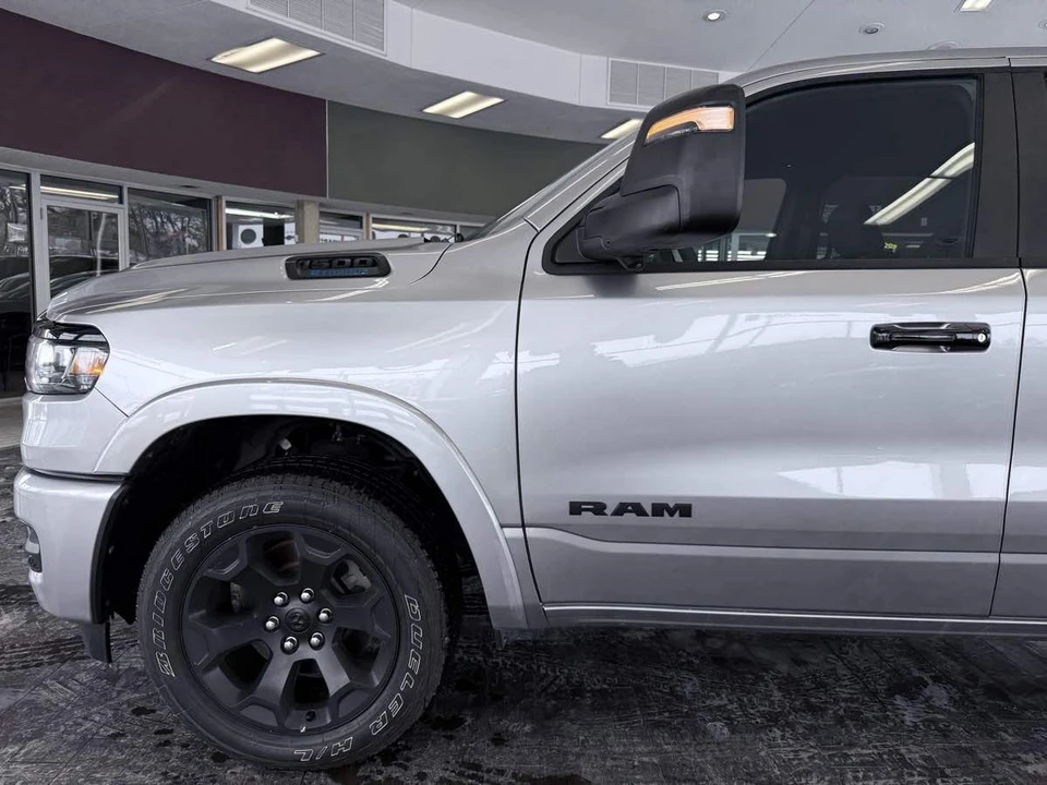 2025 Ram 1500 2nd Gen - Image 14 of 31