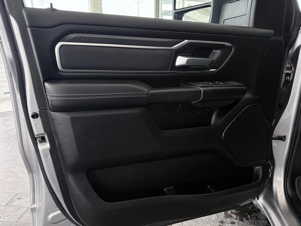 2025 Ram 1500 2nd Gen - Image 16 of 31