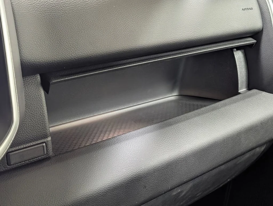 2025 Ram 1500 2nd Gen - Image 11 of 31