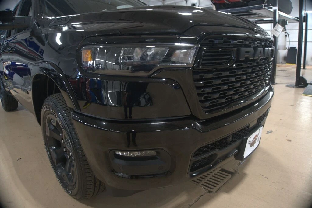 2025 Ram 1500 2nd Gen - Image 9 of 12