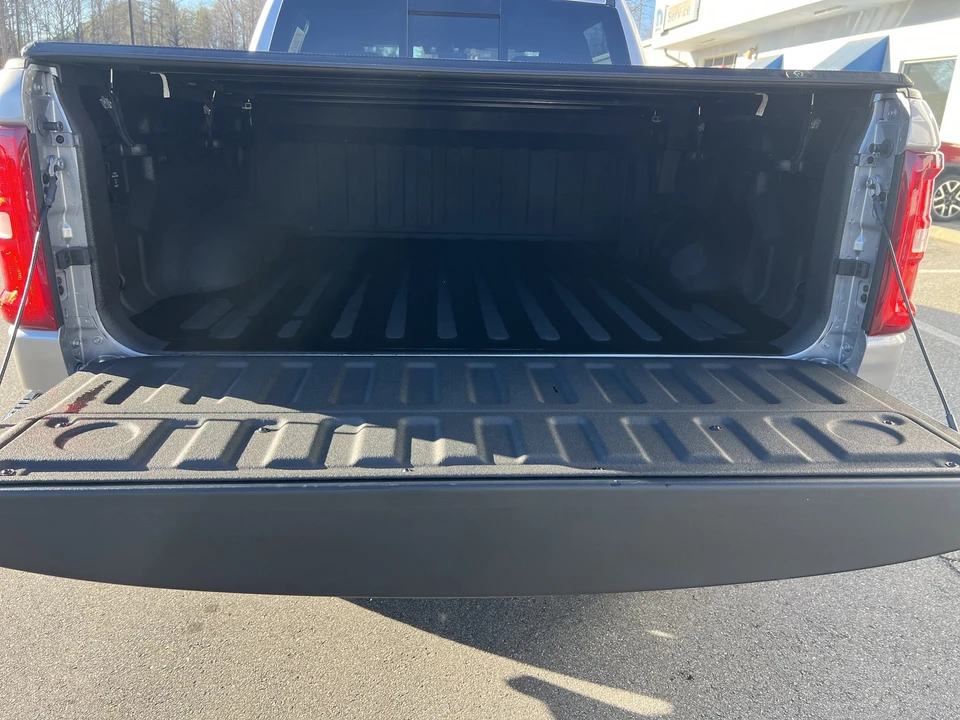 2025 Ram 1500 2nd Gen - Image 10 of 12