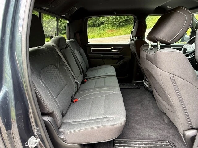 2025 Ram 1500 2nd Gen - Image 17 of 31