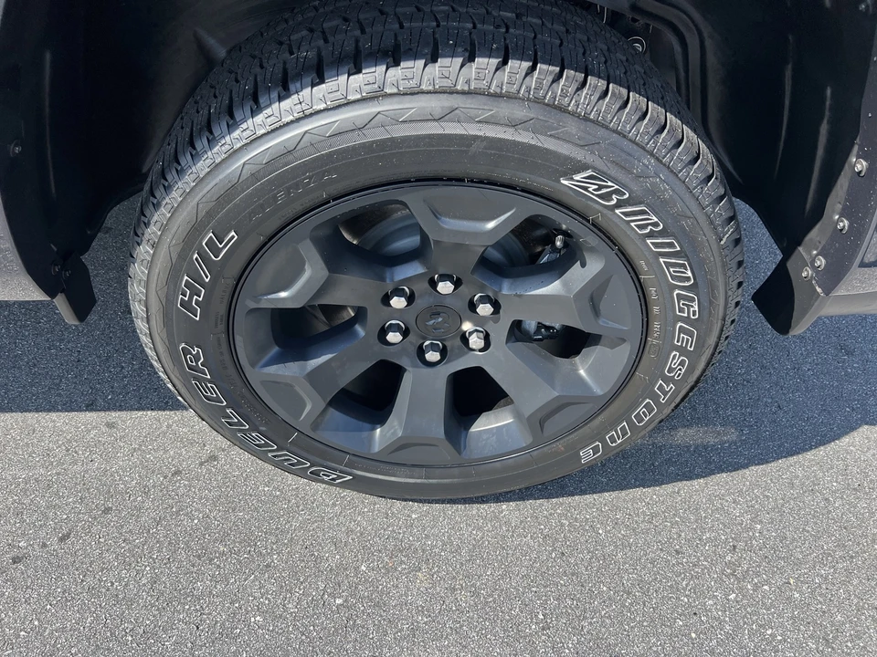 2025 Ram 1500 2nd Gen - Image 10 of 31