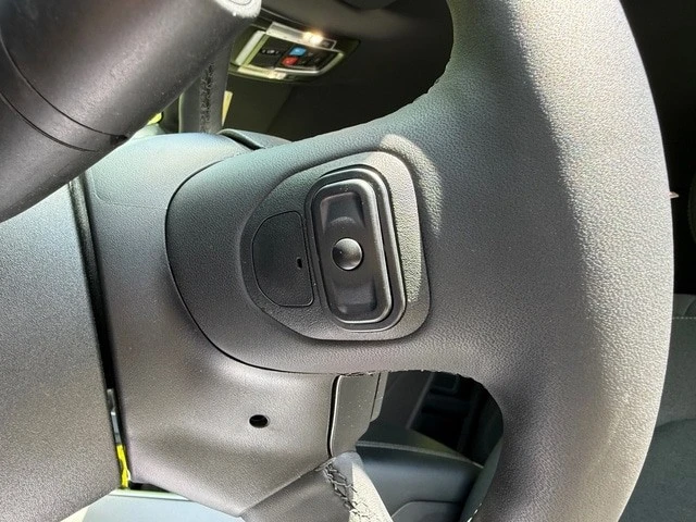 2025 Ram 1500 2nd Gen - Image 14 of 31