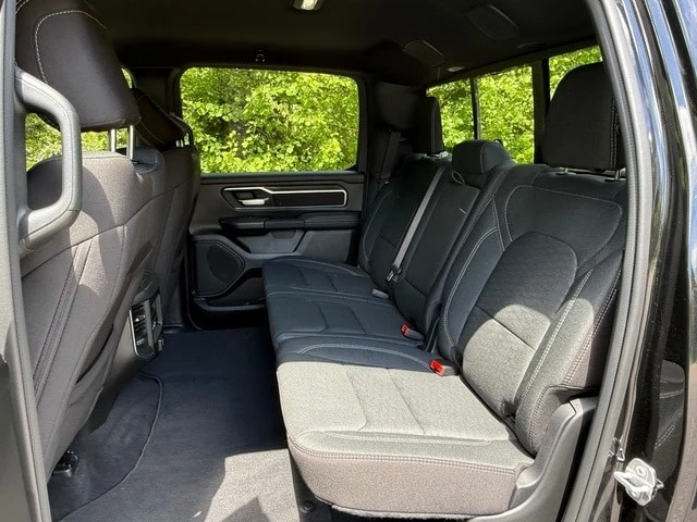 2025 Ram 1500 2nd Gen - Image 16 of 31