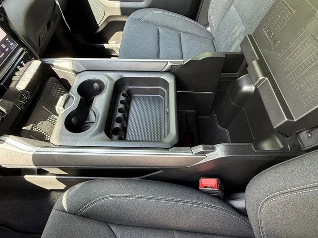 2025 Ram 1500 2nd Gen - Image 31 of 31