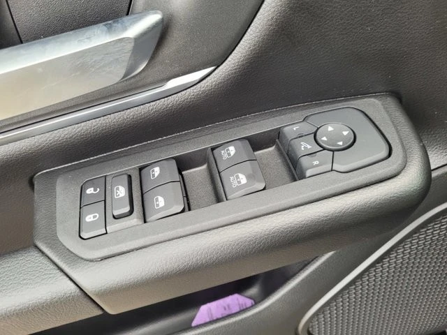 2025 Ram 1500 2nd Gen - Image 16 of 27