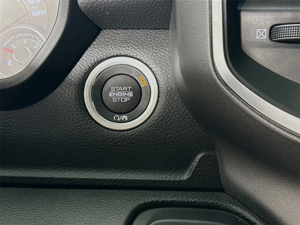 2025 Ram 1500 2nd Gen - Image 10 of 31