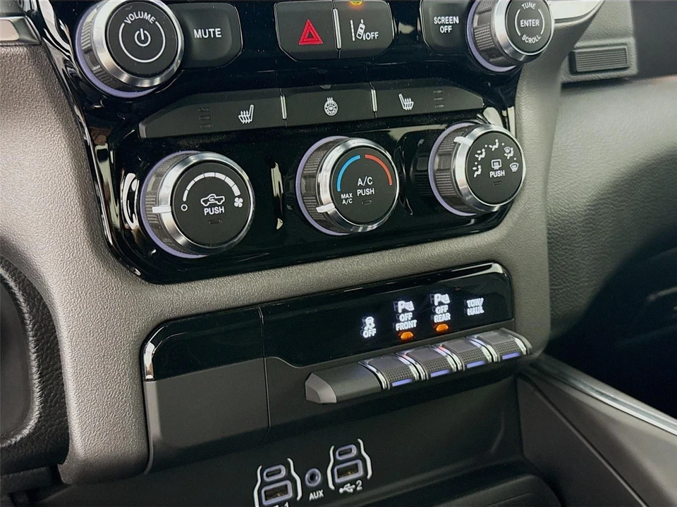 2025 Ram 1500 2nd Gen - Image 12 of 31