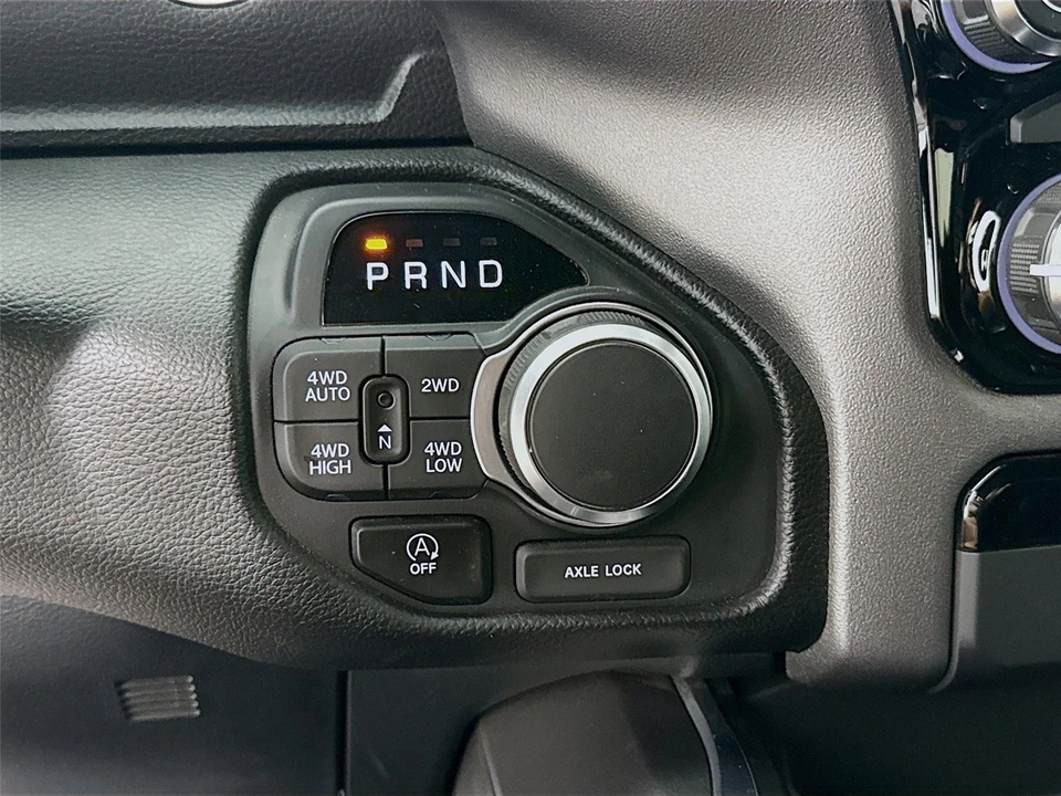 2025 Ram 1500 2nd Gen - Image 13 of 31