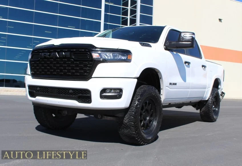 2025 Ram 1500 2nd Gen - Image 7 of 31