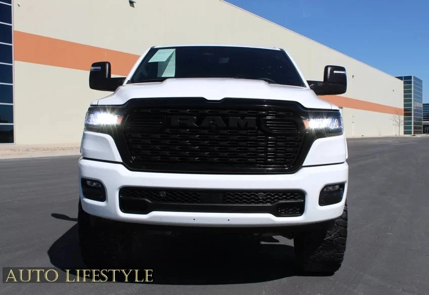 2025 Ram 1500 2nd Gen - Image 17 of 31