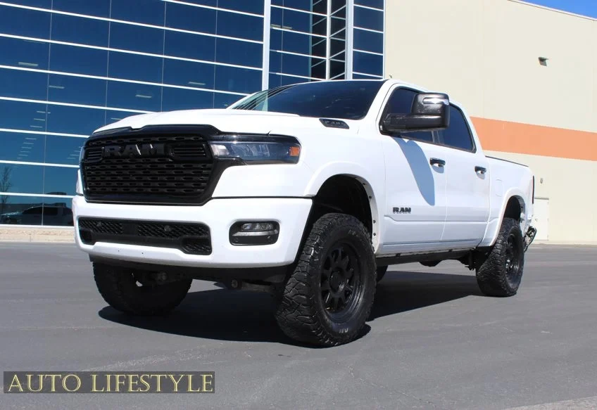 2025 Ram 1500 2nd Gen - Image 5 of 31