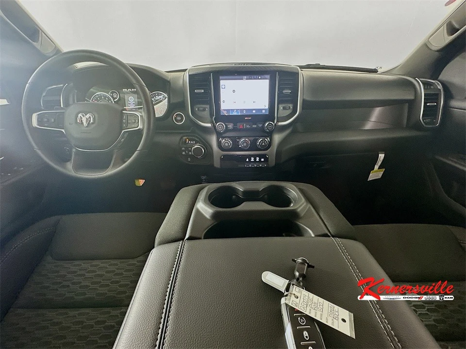2025 Ram 1500 2nd Gen - Image 9 of 12