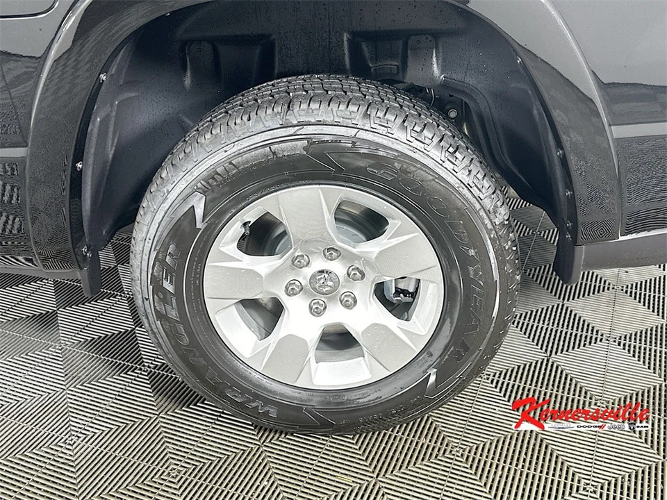 2025 Ram 1500 2nd Gen - Image 17 of 21