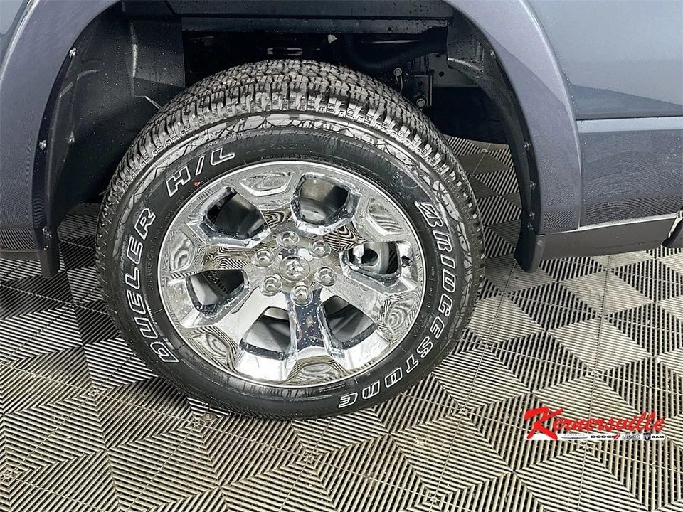 2025 Ram 1500 2nd Gen - Image 17 of 21