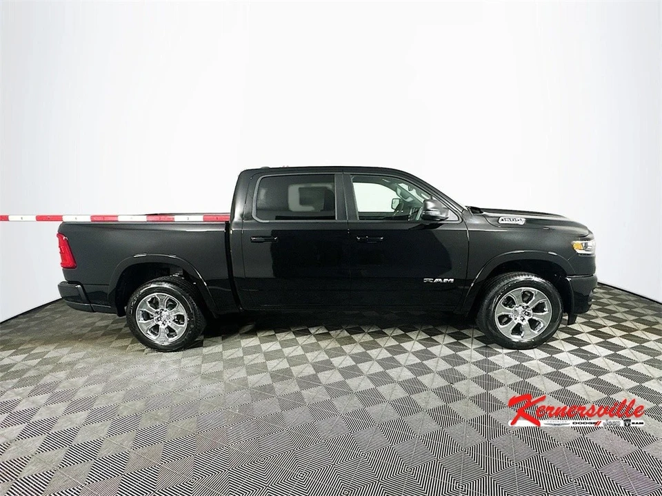 2025 Ram 1500 2nd Gen - Image 8 of 12