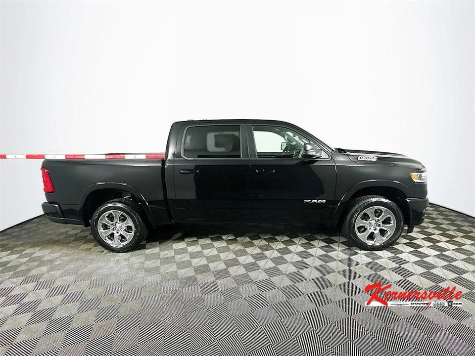 2025 Ram 1500 2nd Gen - Image 8 of 12