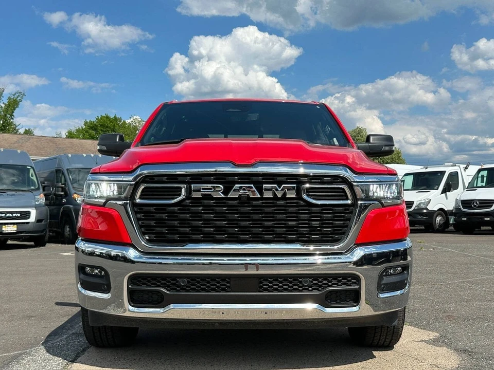 2025 Ram 1500 2nd Gen - Image 9 of 31