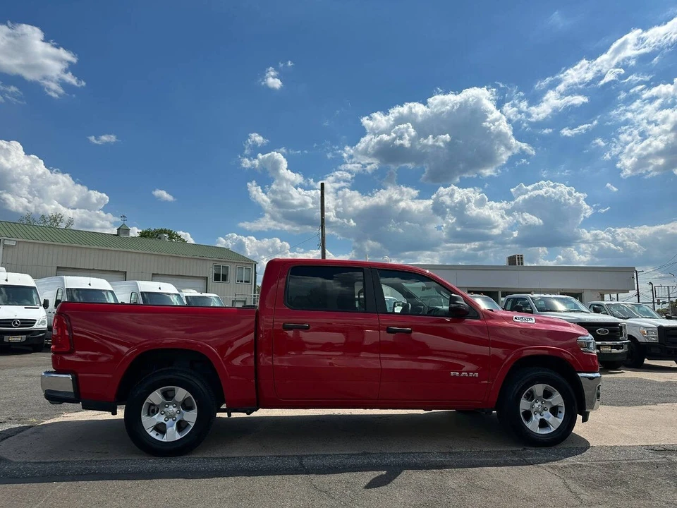 2025 Ram 1500 2nd Gen - Image 7 of 31