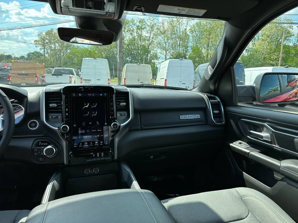 2025 Ram 1500 2nd Gen - Image 16 of 31