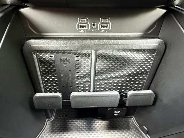 2025 Ram 1500 2nd Gen - Image 26 of 31