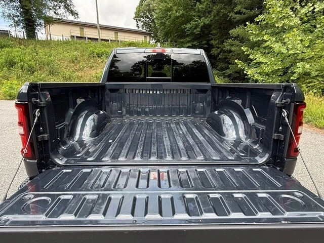 2025 Ram 1500 2nd Gen - Image 8 of 31
