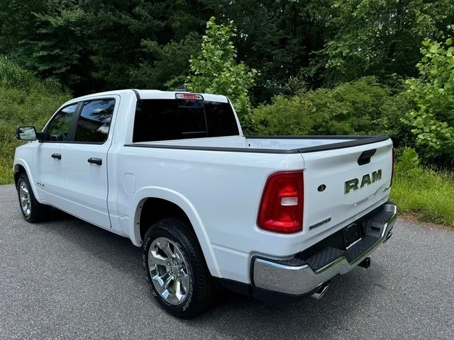 2025 Ram 1500 2nd Gen - Image 9 of 12