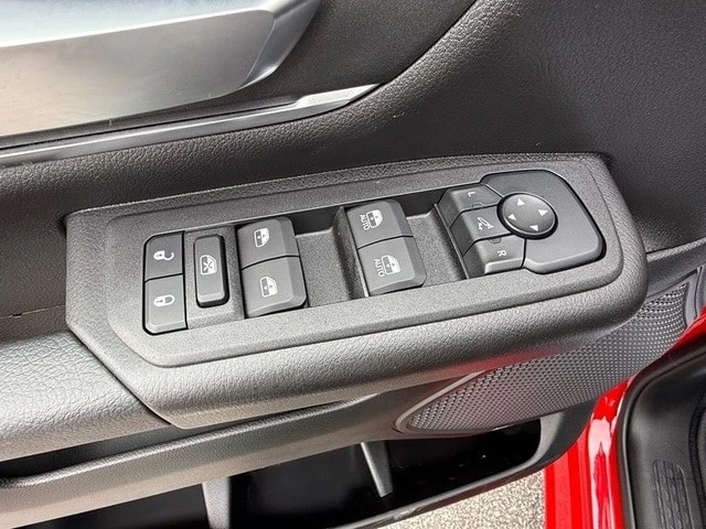 2025 Ram 1500 2nd Gen - Image 13 of 21
