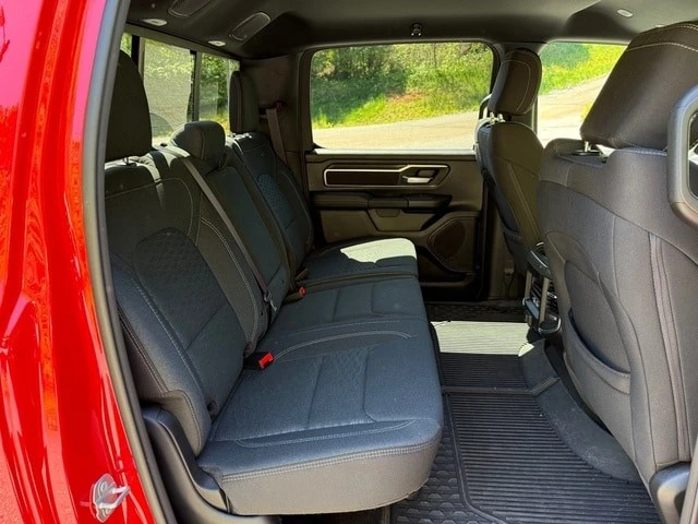 2025 Ram 1500 2nd Gen - Image 17 of 31