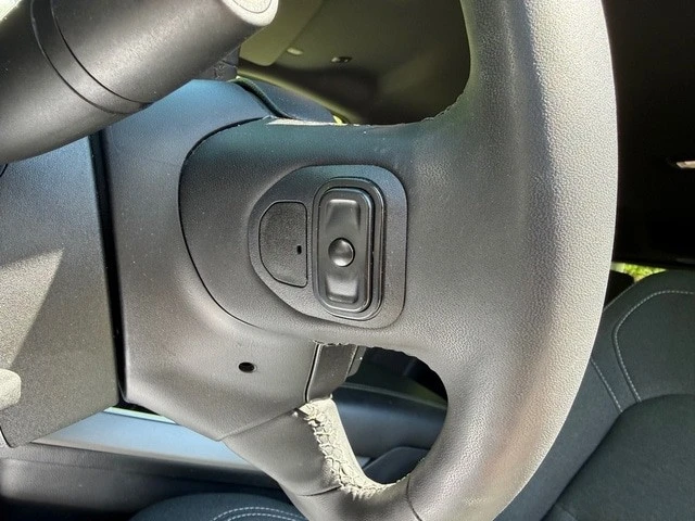 2025 Ram 1500 2nd Gen - Image 14 of 31