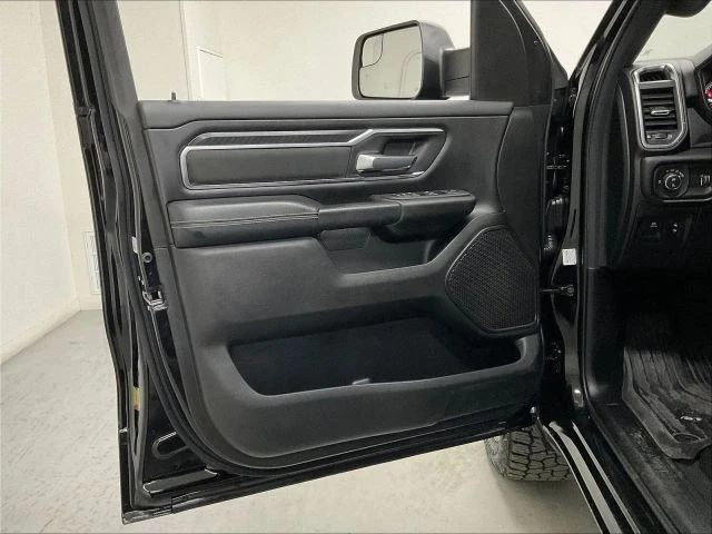 2025 Ram 1500 2nd Gen - Image 17 of 31